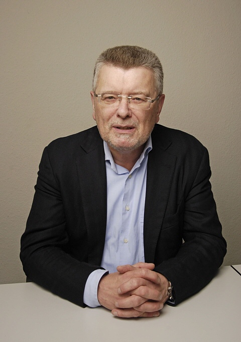 Prof. Gerhard Wegner
